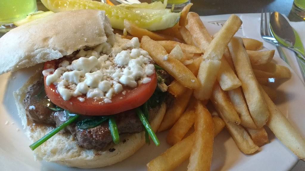 Darrells Place | restaurant | 90 Telegraph Rd, Middleport, NY 14105, USA | 7167357252 OR +1 716-735-7252