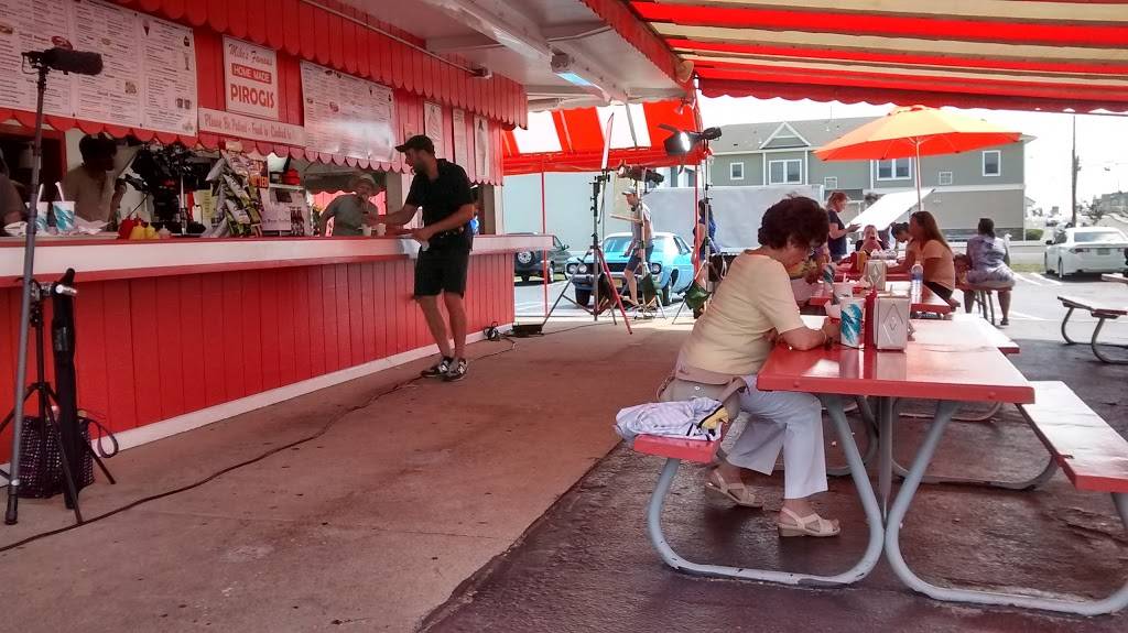 Stewarts Root Beer | restaurant | 63 Broadway, Point Pleasant Beach, NJ 08742, USA | 7322952722 OR +1 732-295-2722