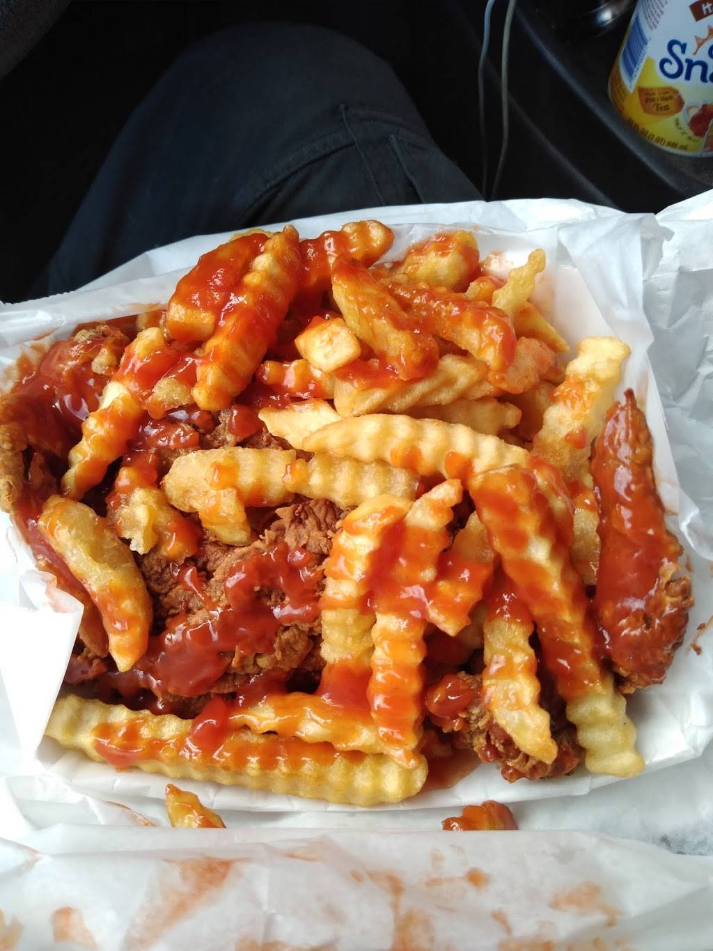 Harolds Chicken Shack | restaurant | 1014 S Western Ave, Chicago, IL 60612, USA | 3127331401 OR +1 312-733-1401