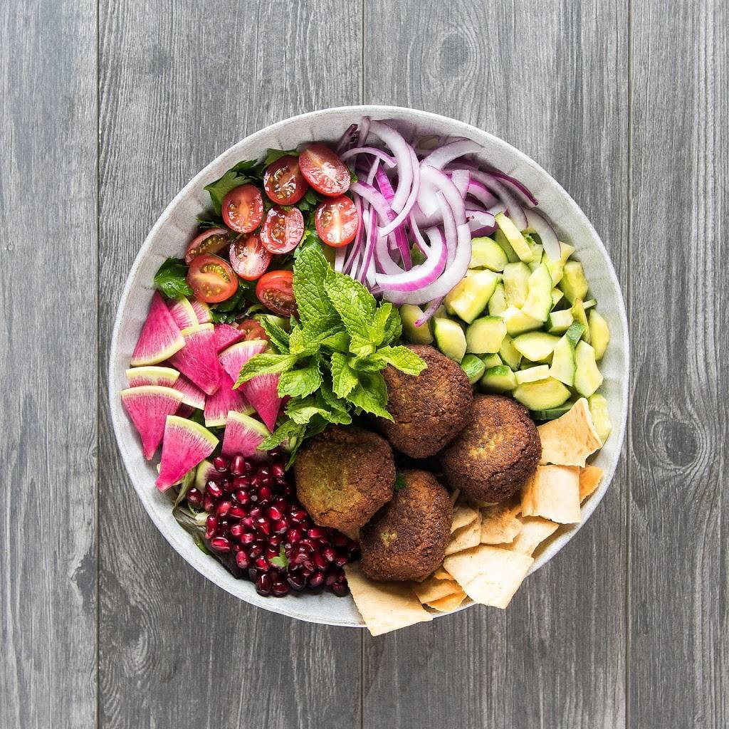 Marys Gourmet Salads | restaurant | 637 Pearl St, La Jolla, CA 92037, USA | 8587030808 OR +1 858-703-0808