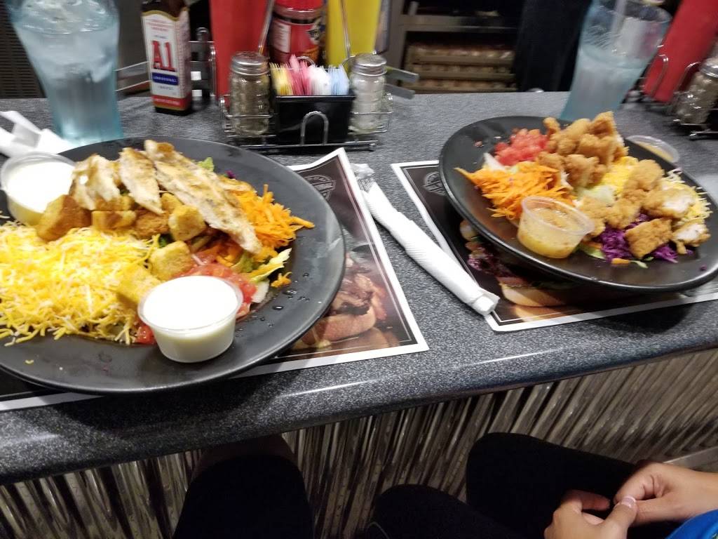 Steak n Shake | restaurant | 4020 S East St, Indianapolis, IN 46227, USA | 3177811525 OR +1 317-781-1525