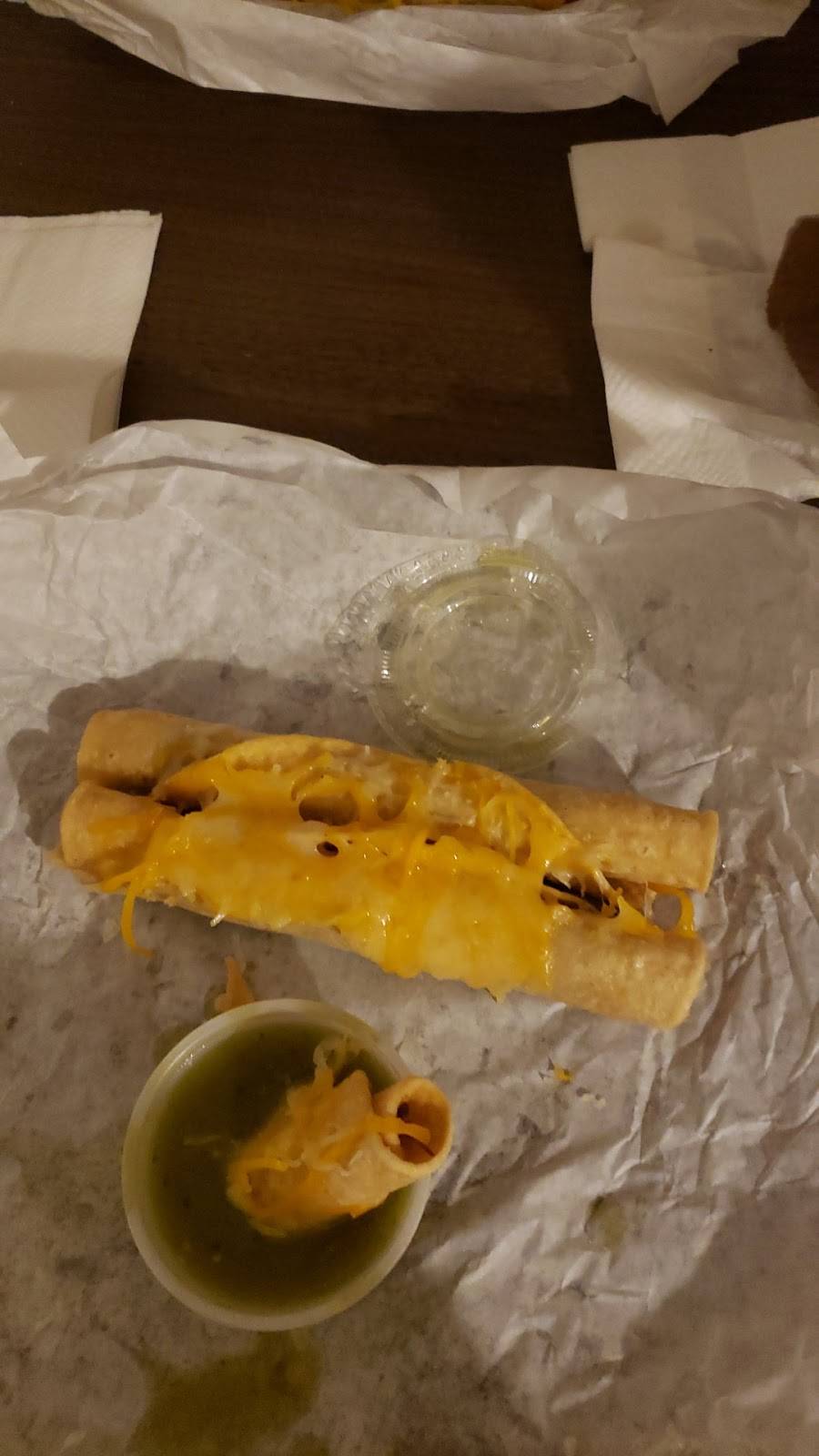 Coronados Mexican Food | restaurant | 7115 E 22nd St, Tucson, AZ 85710, USA | 5203006162 OR +1 520-300-6162