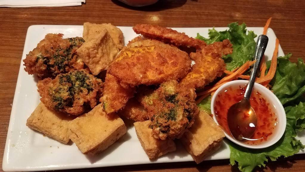 Jai Thai Restaurant | restaurant | 3423 Fremont Ave N, Seattle, WA 98103, USA | 2066327060 OR +1 206-632-7060