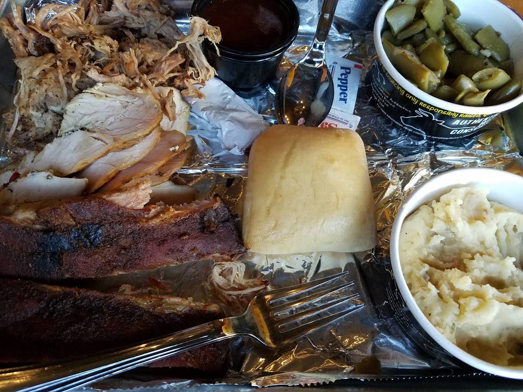 Dickeys Barbecue Pit | restaurant | 8113 Moores Ln Ste 1900, Brentwood, TN 37027, USA | 6156222818 OR +1 615-622-2818