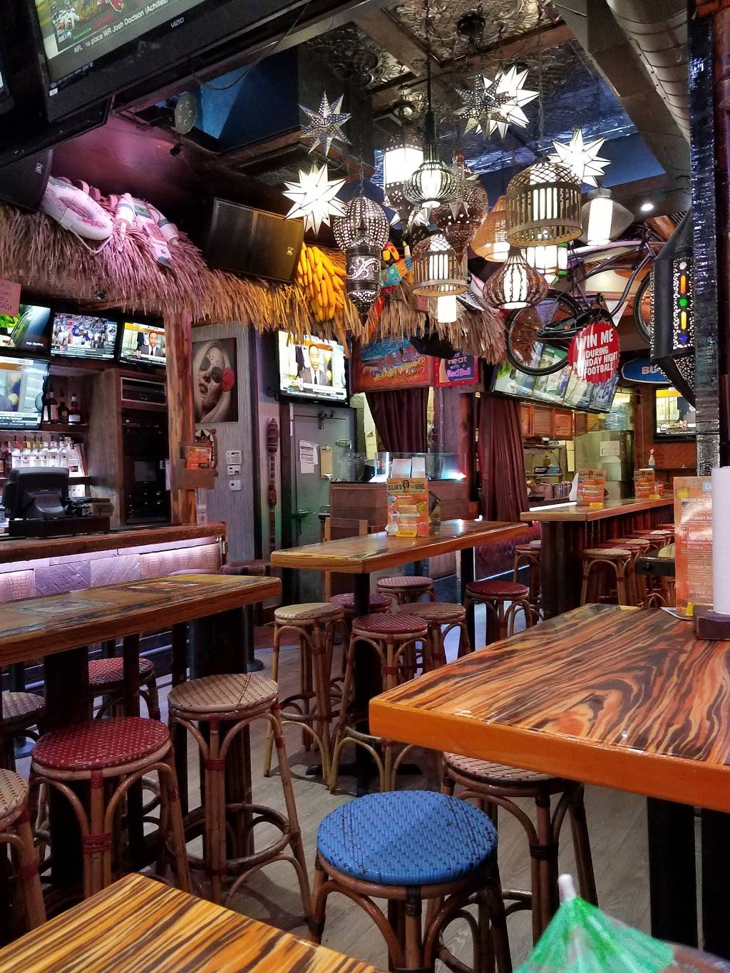 Baja Sharkeez | restaurant | 211 Main St, Huntington Beach, CA 92648, USA | 7149605282 OR +1 714-960-5282