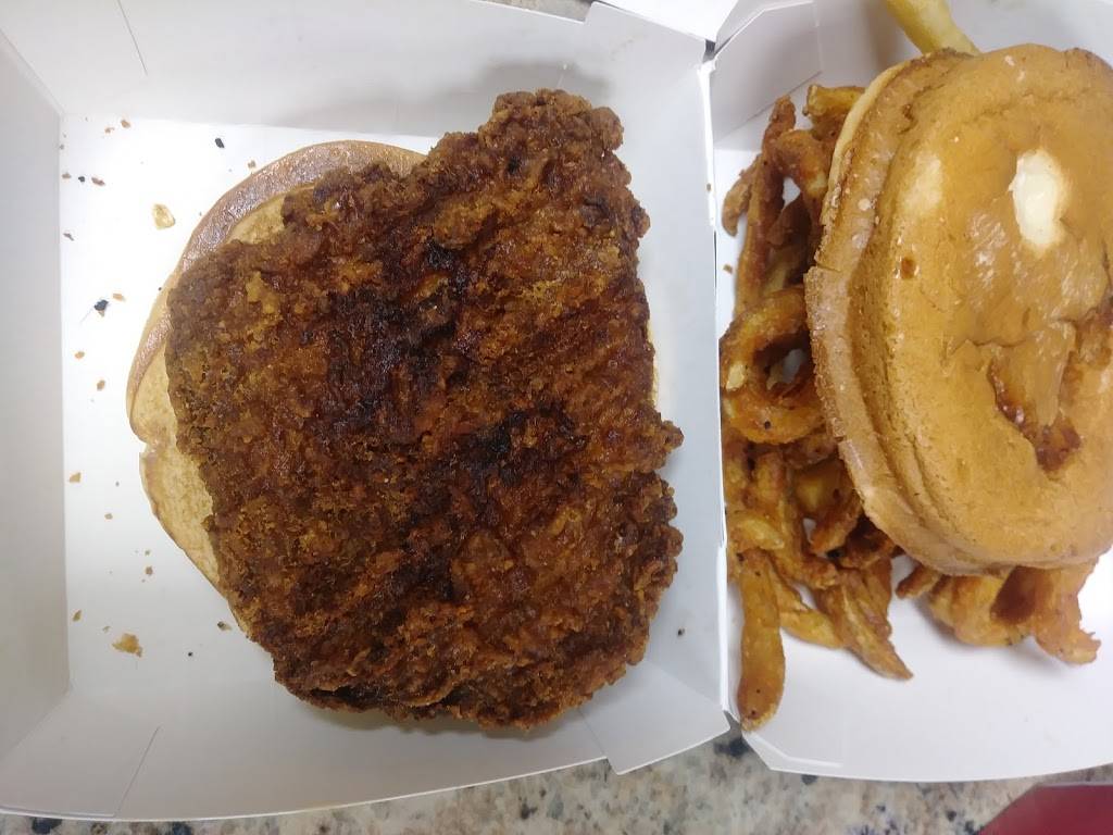 Jack in the Box | restaurant | 9302 Jensen Dr, Houston, TX 77093, USA | 7136923013 OR +1 713-692-3013