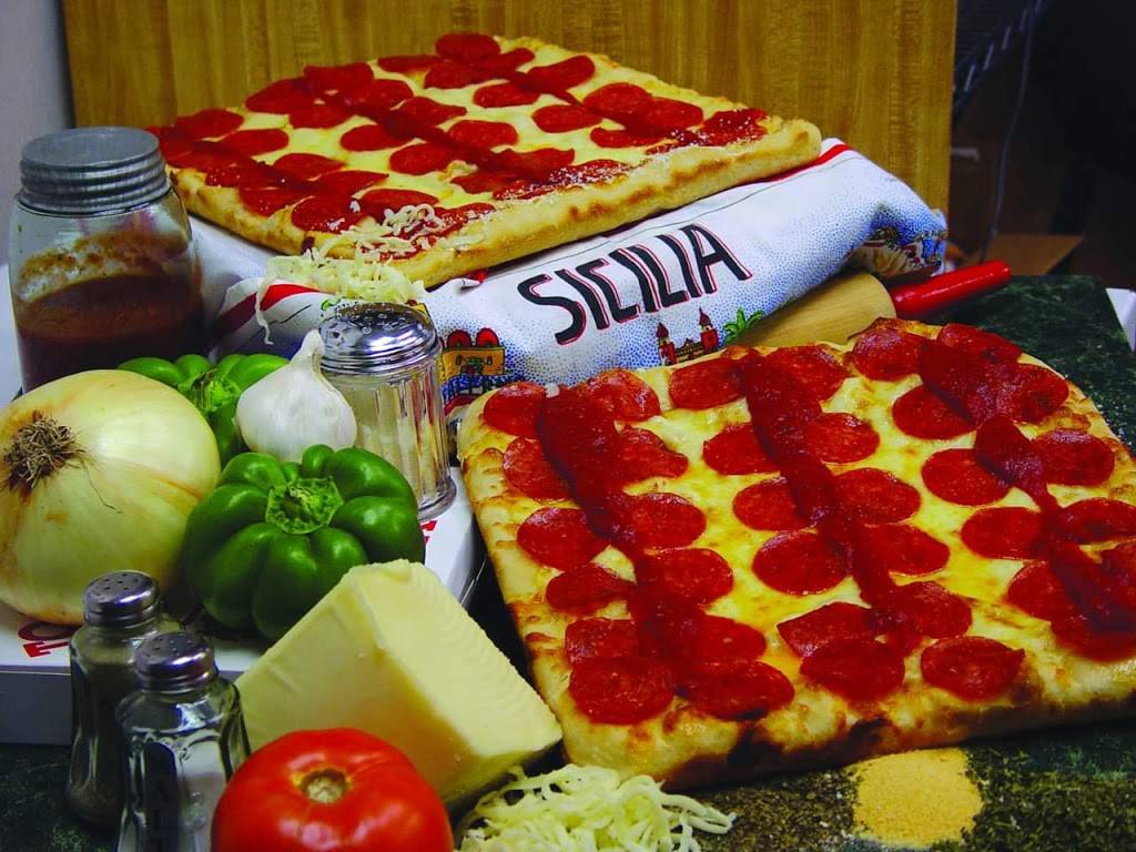 Toarminas Pizza | restaurant | 3700 N Lilley Rd, Canton, MI 48187, USA | 7349810060 OR +1 734-981-0060