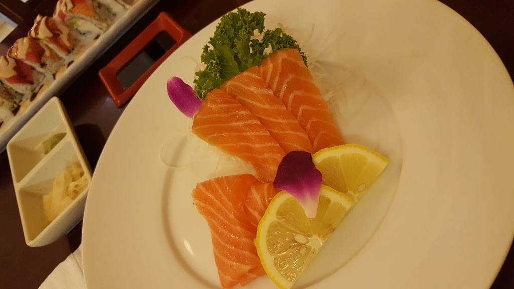 Mika Sushi | restaurant | 691 S Main St #140, Orange, CA 92868, USA | 7148355240 OR +1 714-835-5240