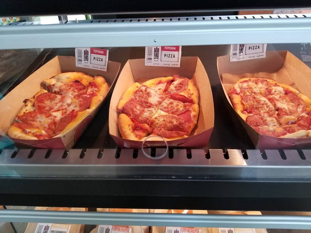 Maverik | restaurant | 711 E Fillmore St, Colorado Springs, CO 80907, USA | 7194713374 OR +1 719-471-3374