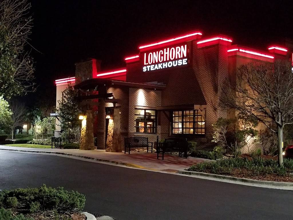 LongHorn Steakhouse | meal takeaway | 590 US-441, Lady Lake, FL 32159, USA | 3523915505 OR +1 352-391-5505