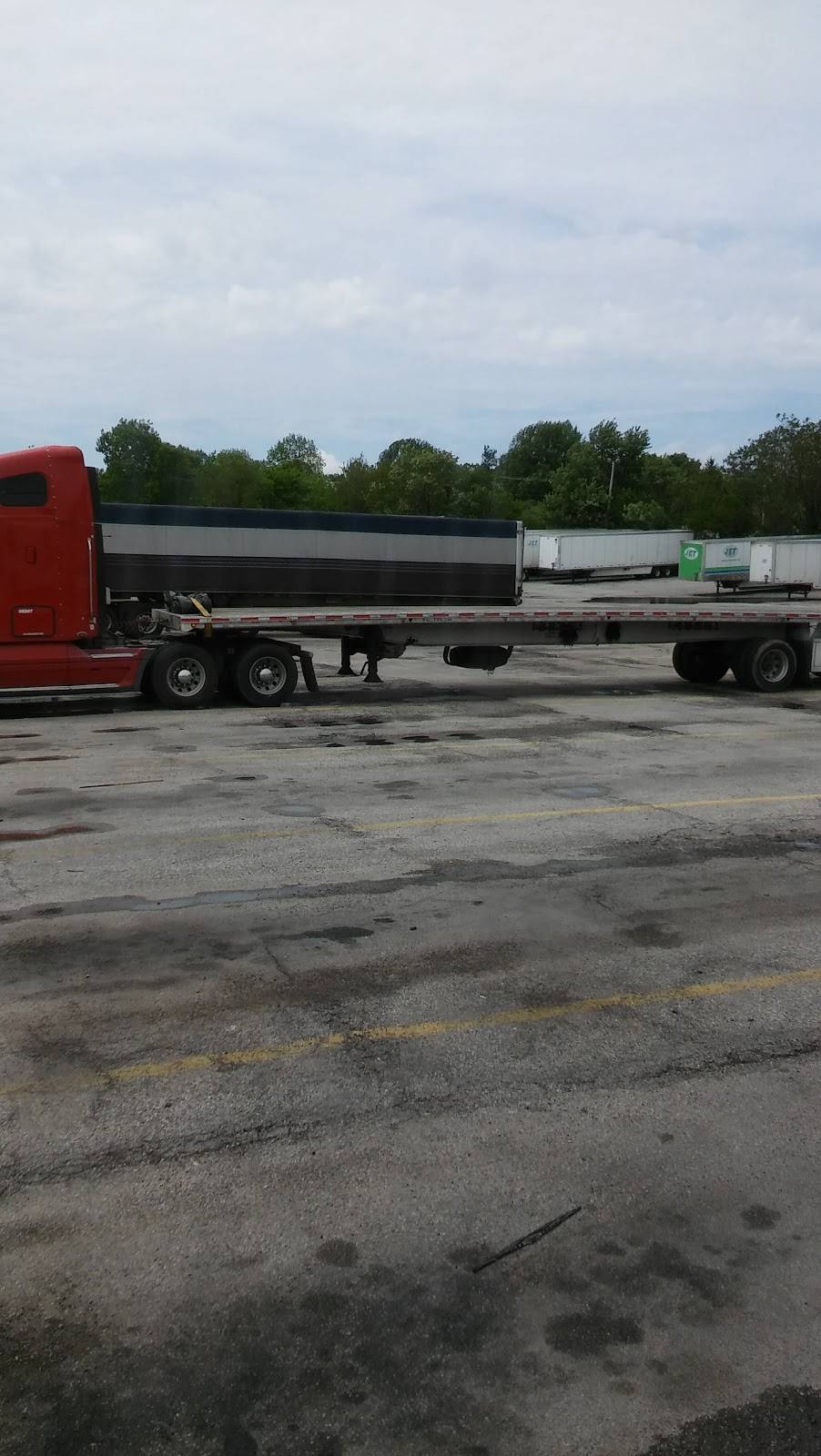 Pilot Travel Center | restaurant | 15876 W Commerce Rd, Daleville, IN 47334, USA | 7653780246 OR +1 765-378-0246