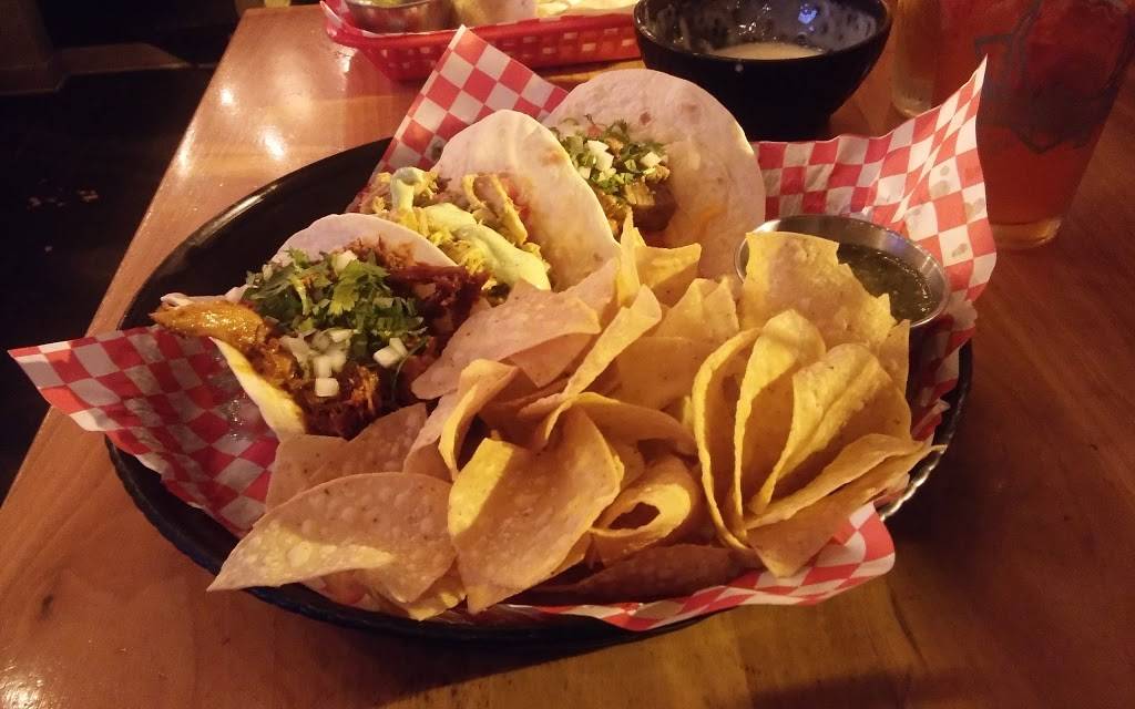 Woodys Cantina | restaurant | 821 S Broadway, Baltimore, MD 21231, USA | 4105636600 OR +1 410-563-6600