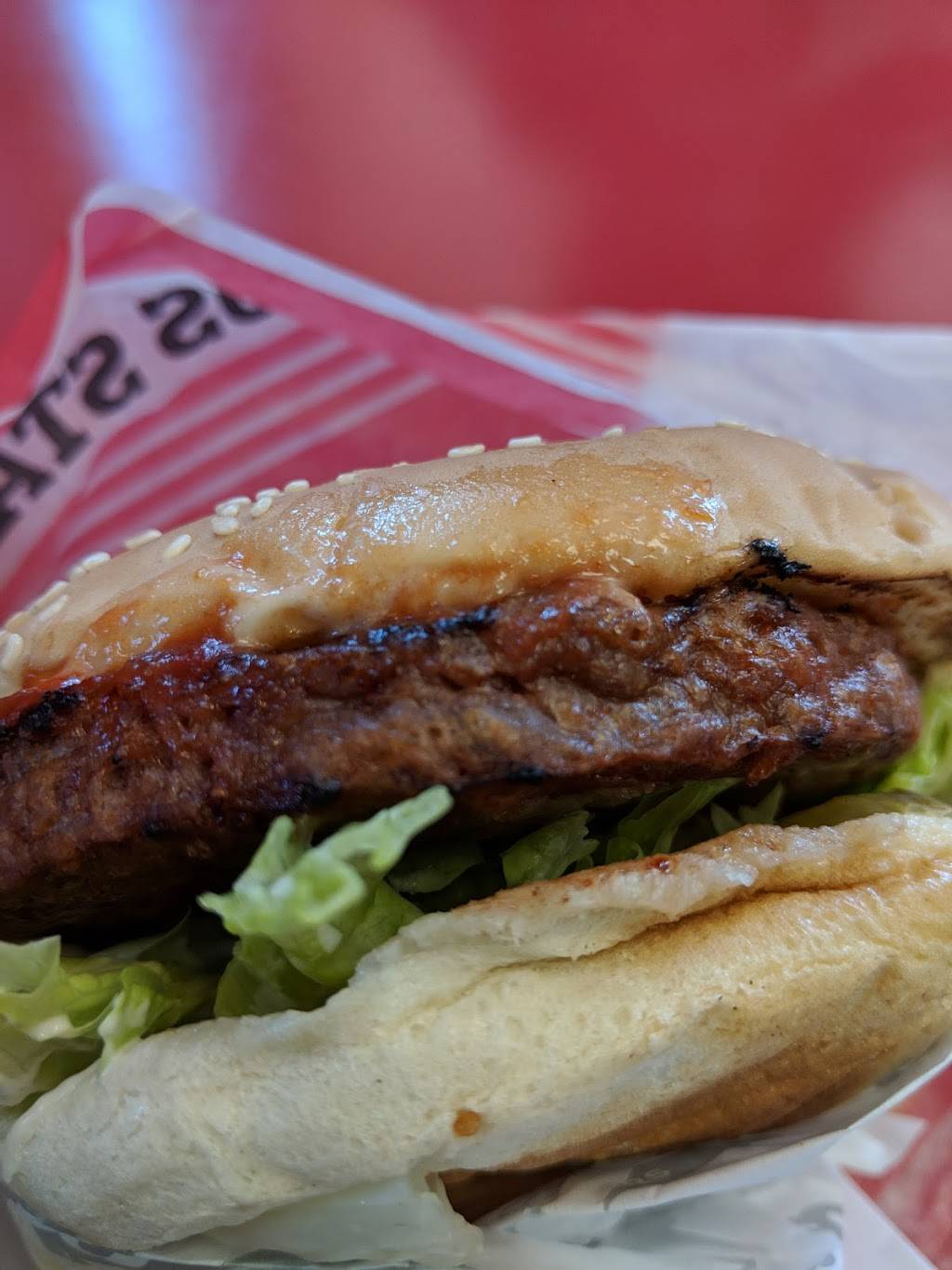 Carls Jr. | restaurant | 1135 S 100 W, Logan, UT 84321, USA | 4357132102 OR +1 435-713-2102