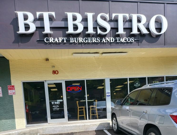 BT Bistro | restaurant | 80 N Pauline St, Memphis, TN 38105, USA | 9015826400 OR +1 901-582-6400