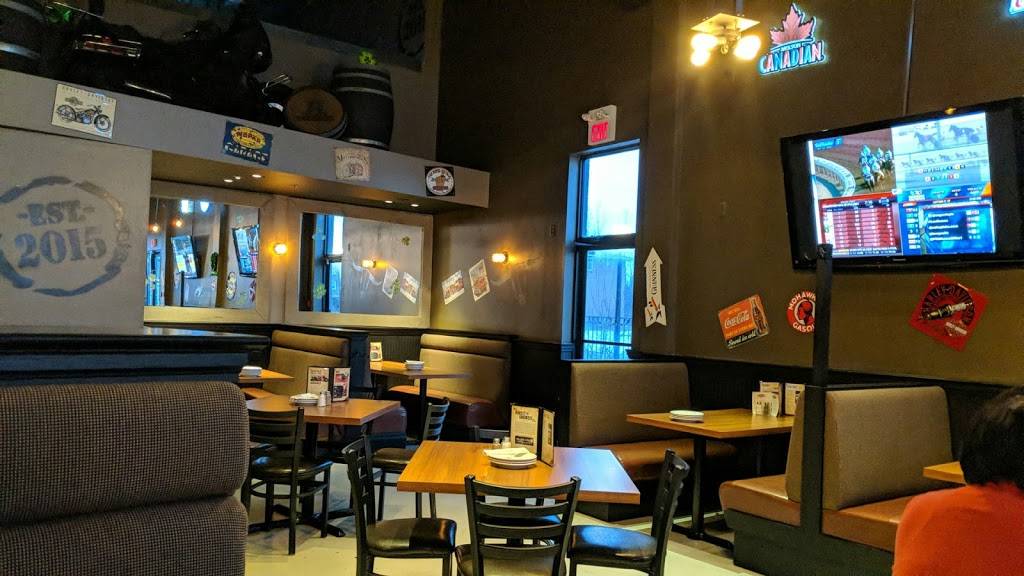 Chucks Roadhouse Bar & Grill | restaurant | 310 Garrison Road Garrison Village Shopping Centre, Fort Erie, ON L2A 1M7, Canada | 9059919444 OR +1 905-991-9444