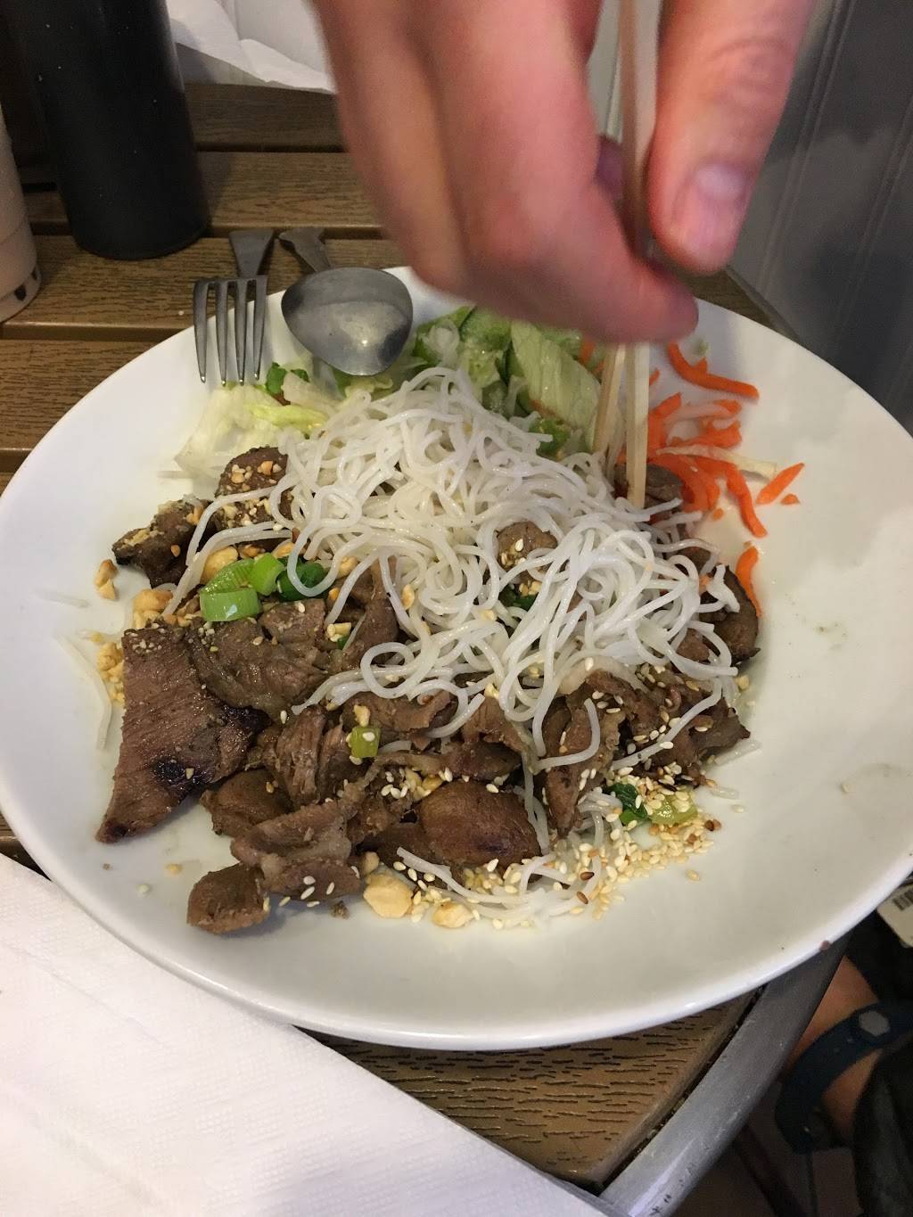 Little Vietnam Cafe | restaurant | 309 6th Ave, San Francisco, CA 94118, USA | 4158760283 OR +1 415-876-0283