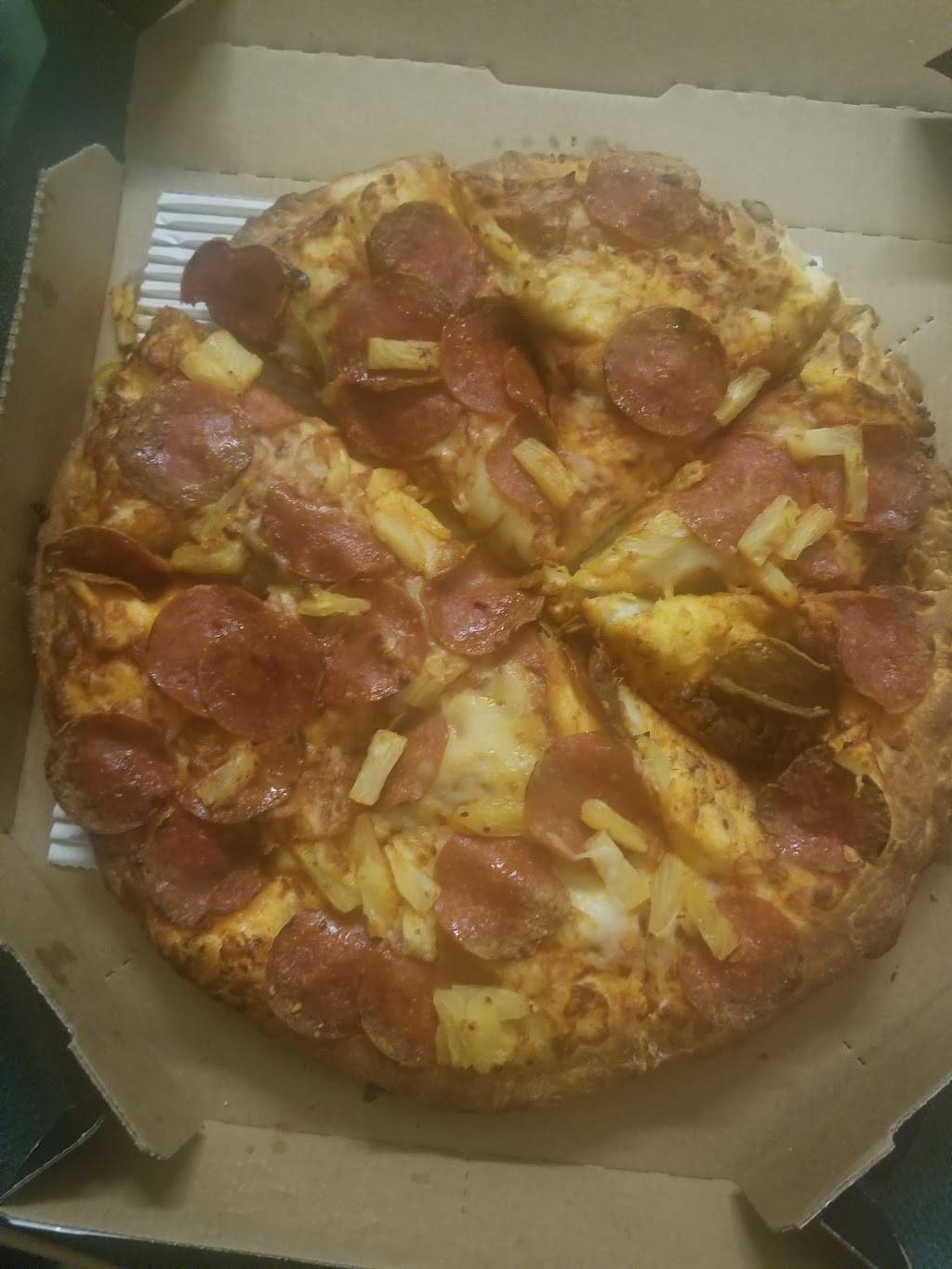 Dominos Pizza | meal delivery | 1510 Chiles Ave, Fort Carson, CO 80913, USA | 7193776868 OR +1 719-377-6868