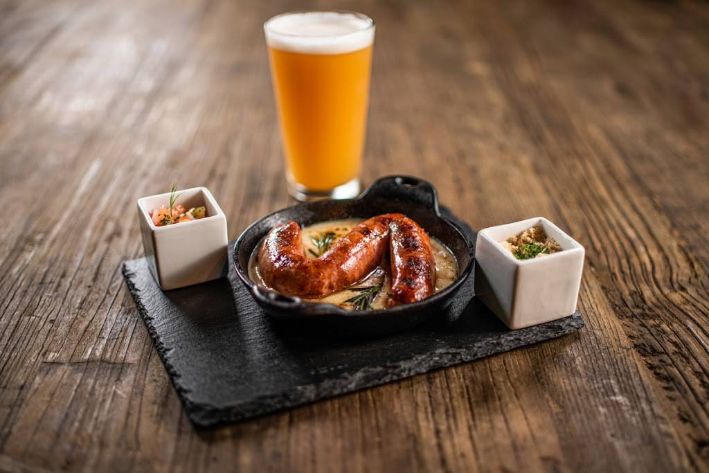 The Meating Point | restaurant | 7430 Brooklyn Drive, Kissimmee, FL 34747, USA | 4075643322 OR +1 407-564-3322