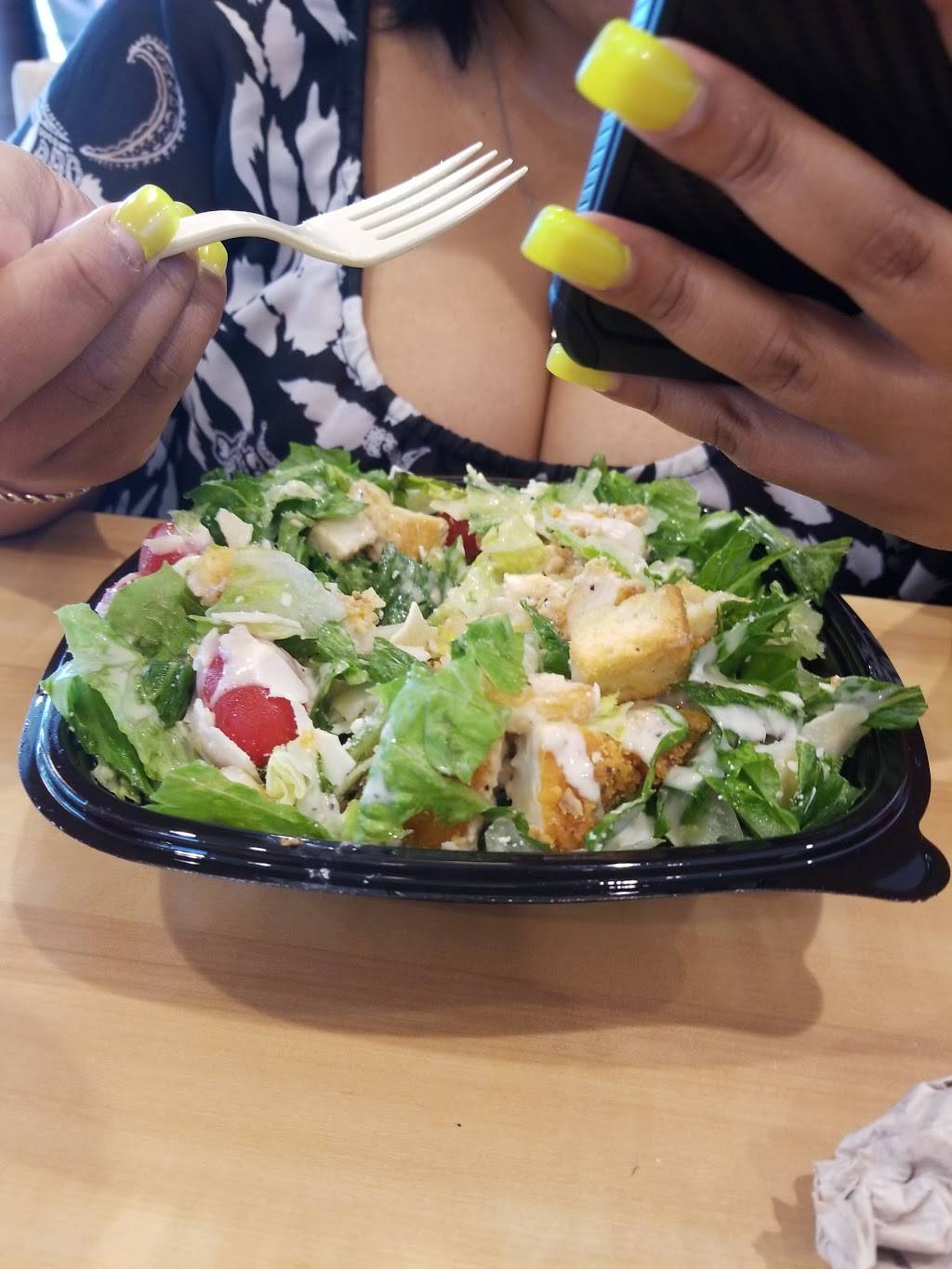 Wendys | restaurant | 6020 Bullard Ave, New Orleans, LA 70128, USA | 5043568611 OR +1 504-356-8611