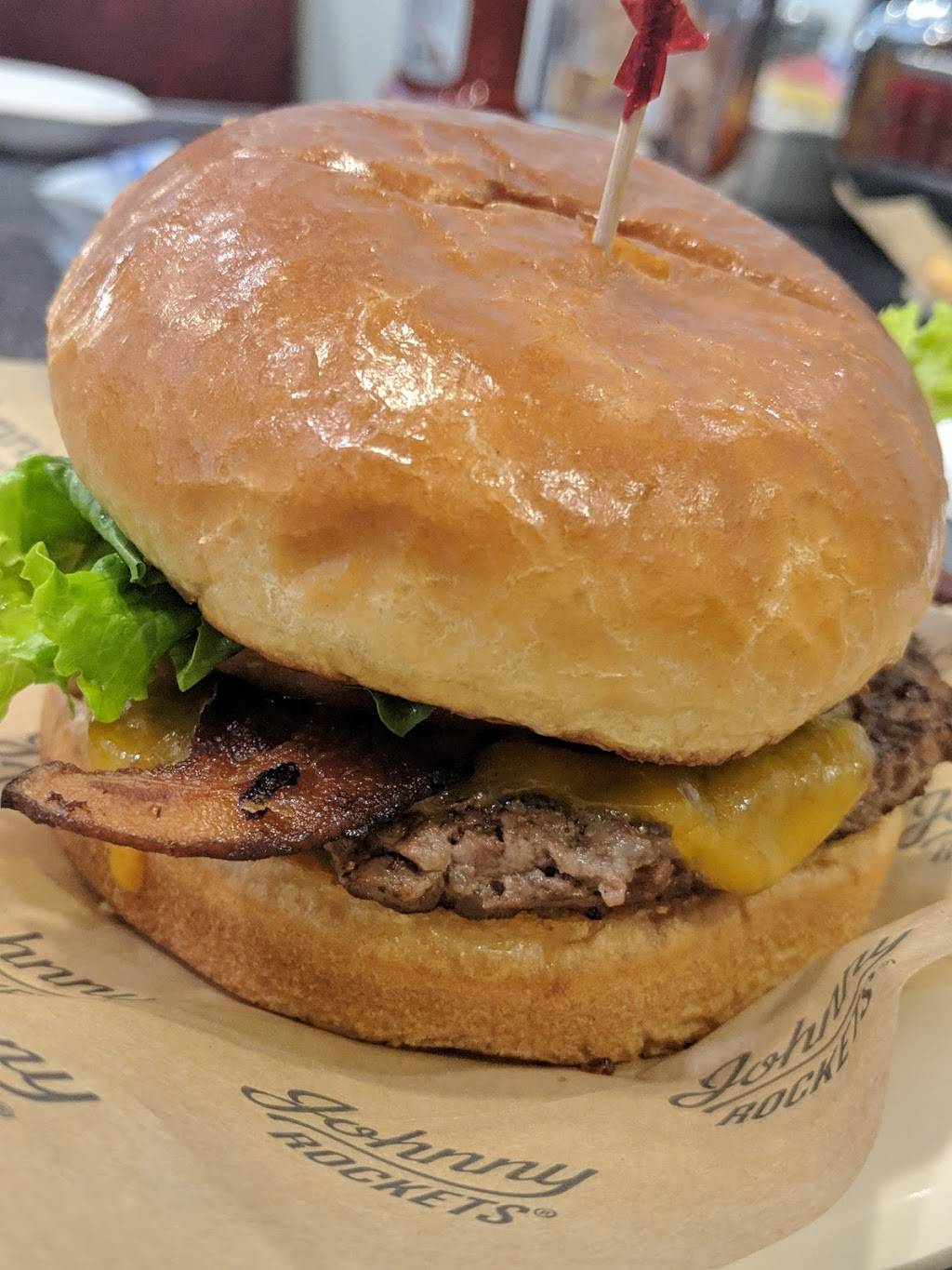 Johnny Rockets | restaurant | 1101 Outlet Collection Way Suite 1021, Auburn, WA 98001, USA | 2537354338 OR +1 253-735-4338