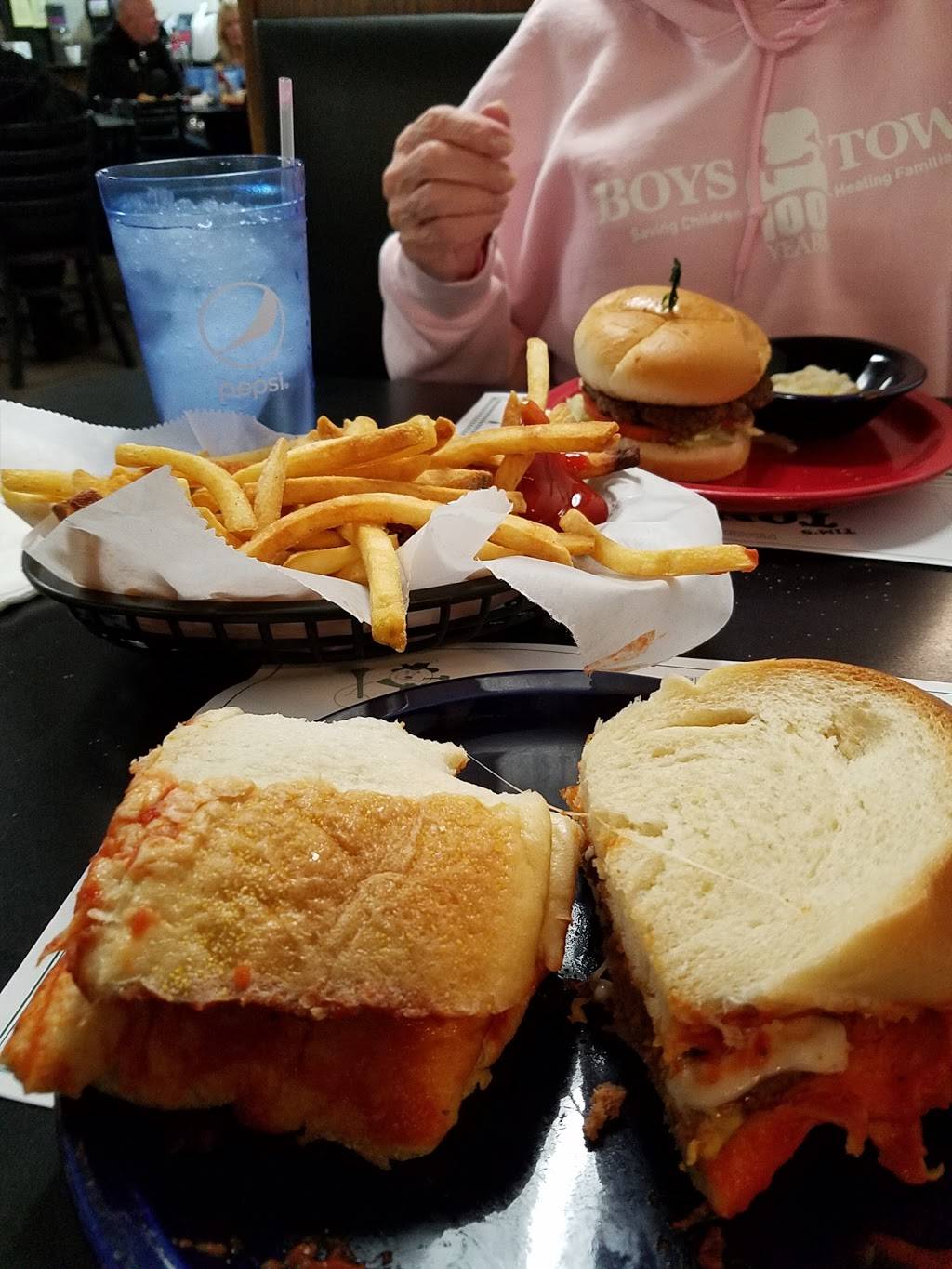 Tims Tonys Restaurant | restaurant | 234 N Center Rd, Saginaw, MI 48638, USA | 9897931631 OR +1 989-793-1631