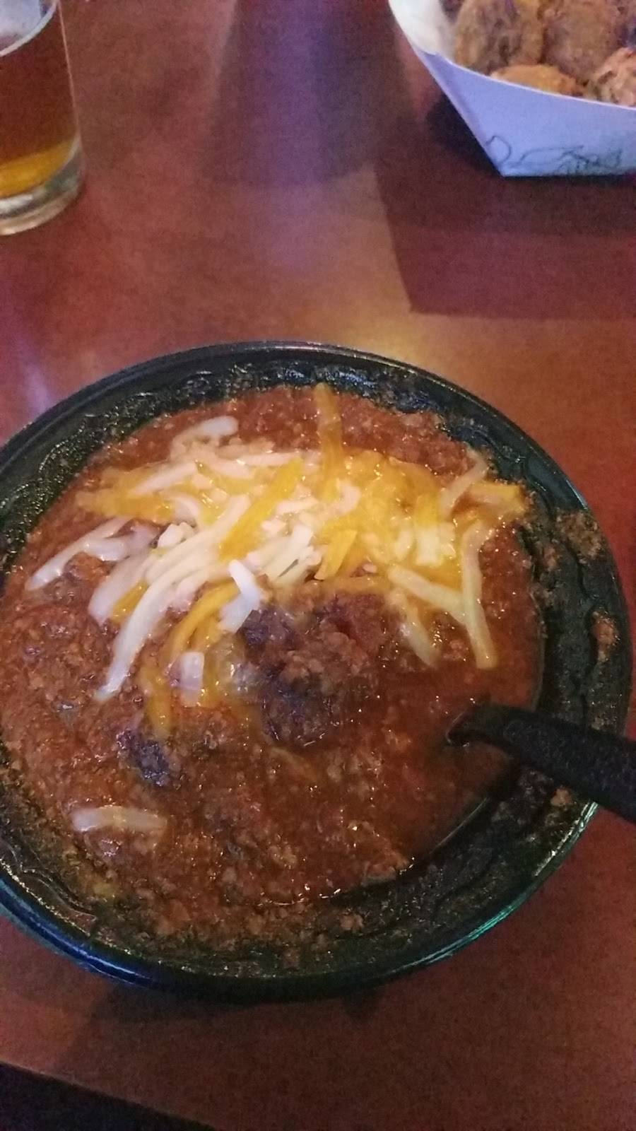 Elis Sports Bar & Grill | restaurant | 3825 Kraus Ln, Fairfield, OH 45014, USA | 5137383547 OR +1 513-738-3547