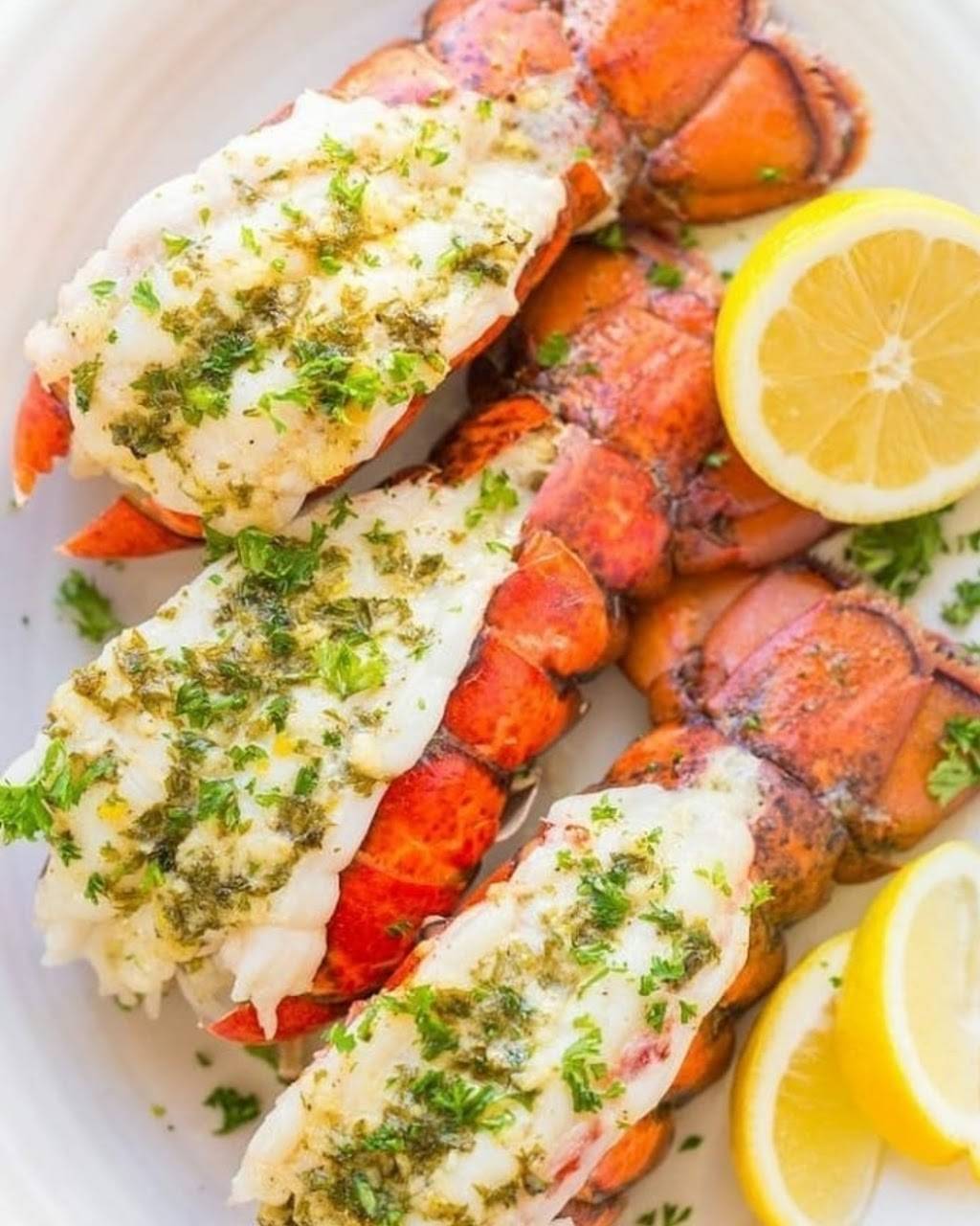 Antojitos y algo más | restaurant | 154 Walnut St, Reading, PA 19601, USA | 6108984662 OR +1 610-898-4662