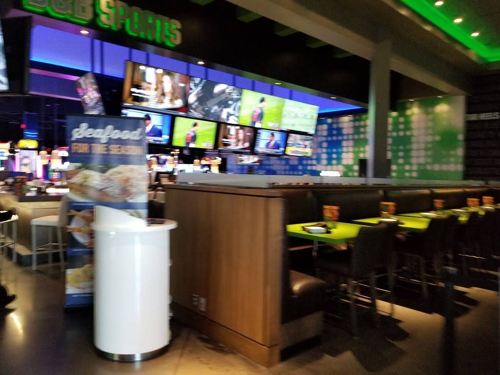 Dave & Busters | restaurant | 11049 Carolina Place Pkwy LS-05, Pineville, NC 28134, USA | 7049691600 OR +1 704-969-1600