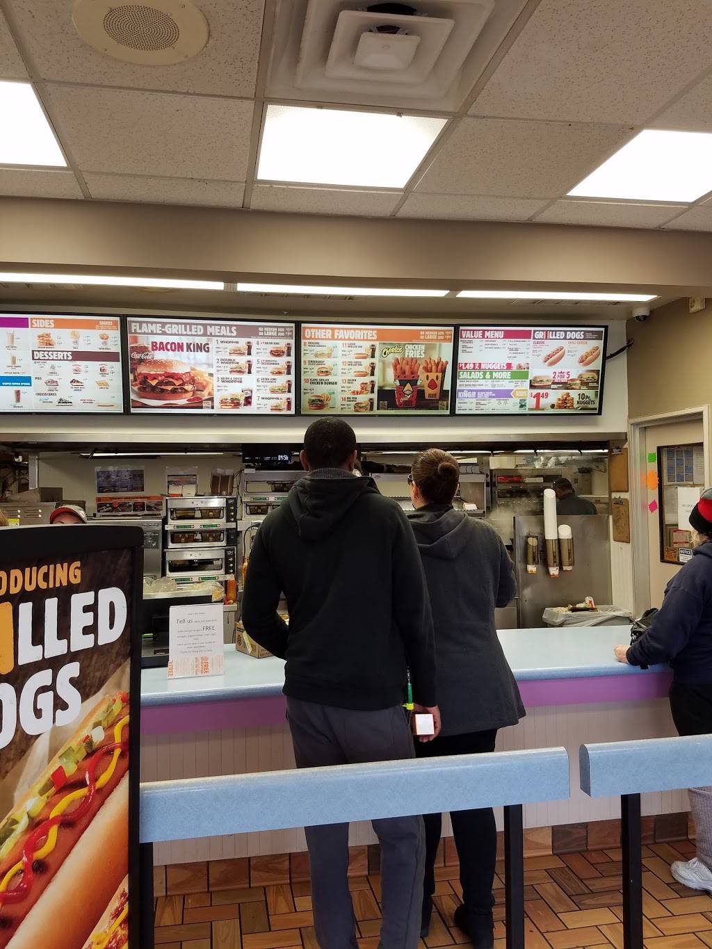 Wendys | restaurant | 1980 S 4th St, Allentown, PA 18103, USA | 6107974930 OR +1 610-797-4930