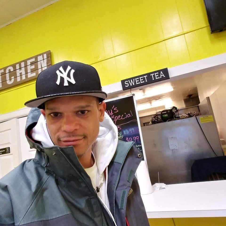 Dperv’s T.O.P. BBQ | restaurant | 1531 Dixwell Ave, Hamden, CT 06514, USA | 2036916245 OR +1 203-691-6245