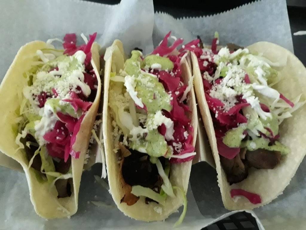 Xedav Deli | restaurant | 2657 E Atlantic Blvd, Pompano Beach, FL 33062, USA | 7863947855 OR +1 786-394-7855