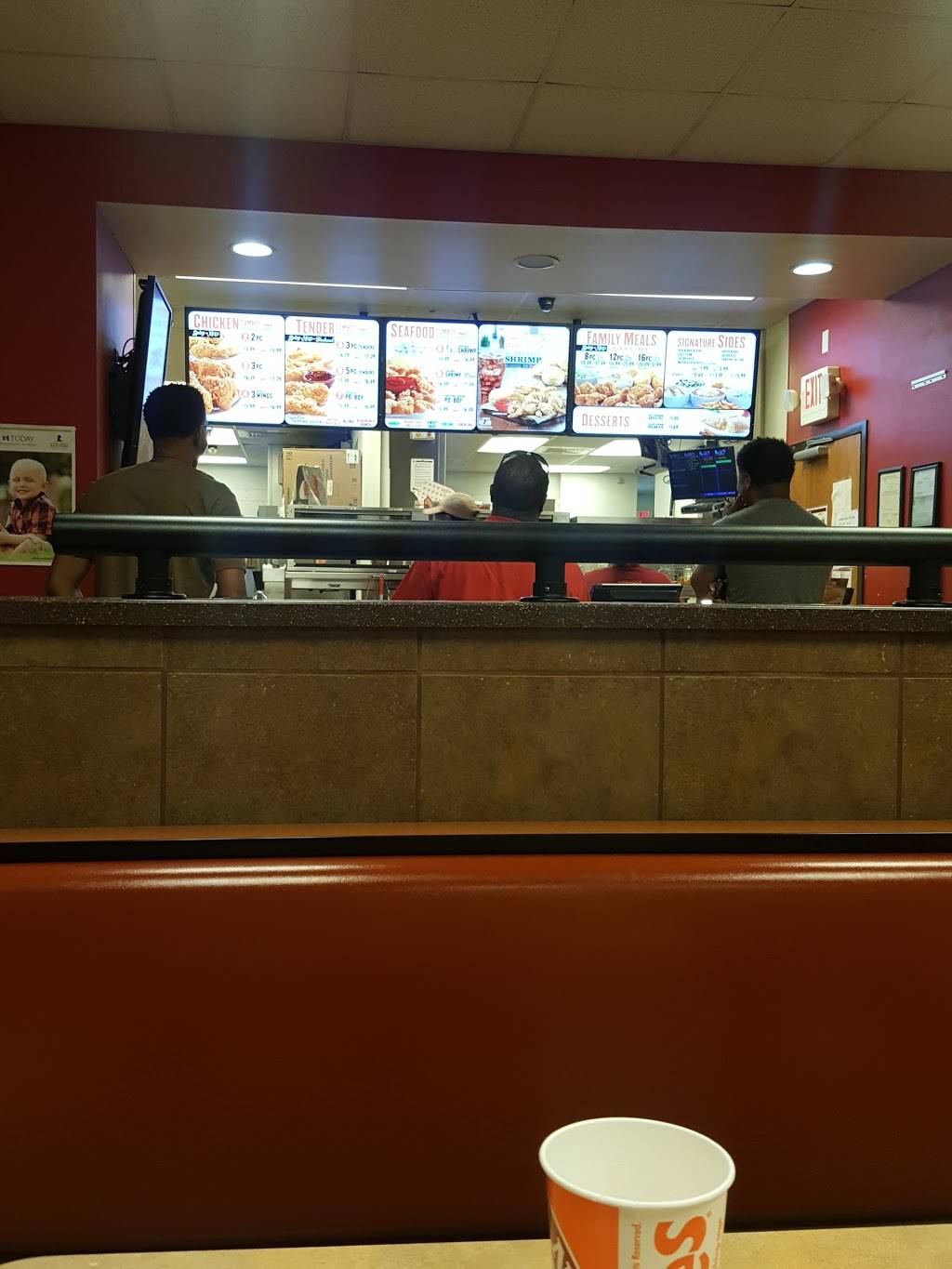 Popeyes Louisiana Kitchen | restaurant | 4201 Hacks Cross Rd, Memphis, TN 38125, USA | 9017537979 OR +1 901-753-7979