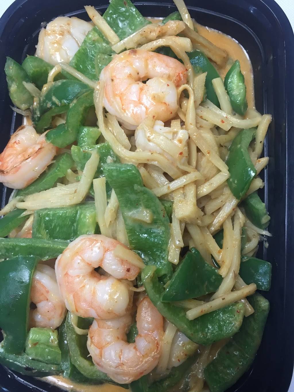 Von Thai | restaurant | 11494 E 10 Mile Rd, Warren, MI 48089, USA | 5864864930 OR +1 586-486-4930