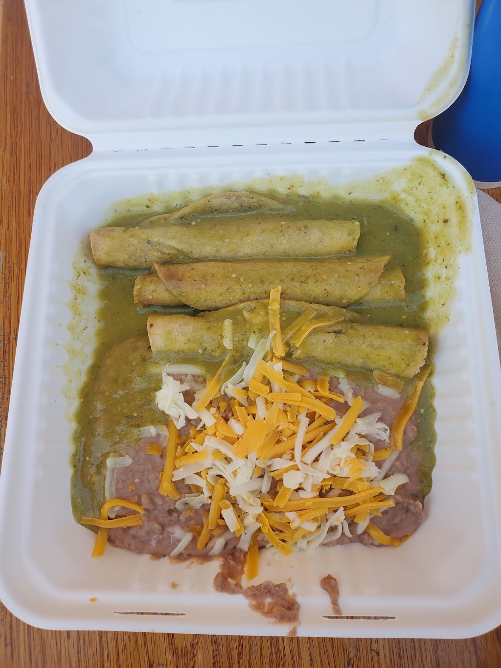 El Cielito Lindo | restaurant | 1806 N Broadway, Los Angeles, CA 90031, USA | 3232233411 OR +1 323-223-3411