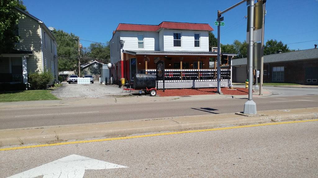 Spikes Pub & Grub Bar | restaurant | 3701 W Main St, Belleville, IL 62226, USA | 6182352734 OR +1 618-235-2734