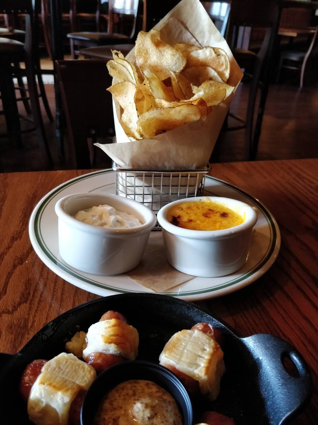 Jack & Gingers | restaurant | 11500B Rock Rose, Austin, TX 78758, USA | 5123503738 OR +1 512-350-3738