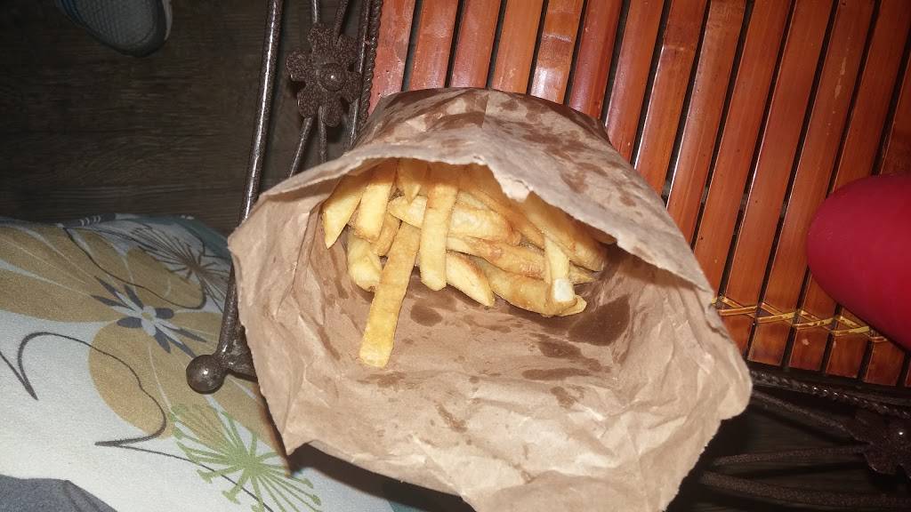 Wins Drive-In | restaurant | 310 N A St, Oxnard, CA 93030, USA | 8054876203 OR +1 805-487-6203