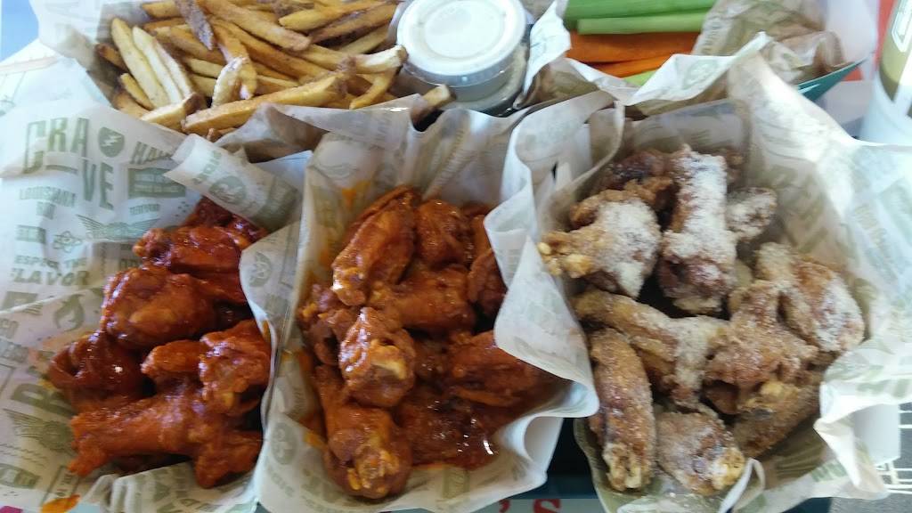 Wingstop | restaurant | 186 E Easton St Ste E, Rialto, CA 92376, USA | 9098759464 OR +1 909-875-9464
