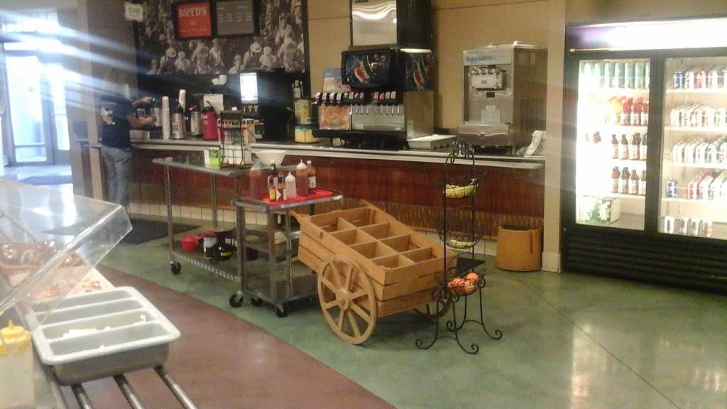 Crossroads Cafe | cafe | 4050 Taylor St, San Diego, CA 92110, USA | 6196886824 OR +1 619-688-6824