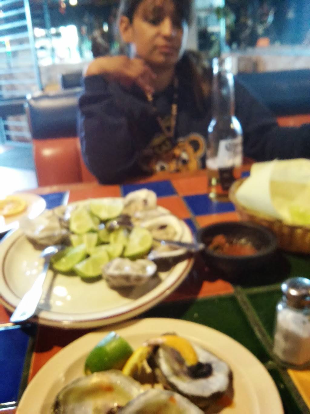 Mariscos Zamoras | restaurant | 3701 W McFadden Ave H, Santa Ana, CA 92704, USA | 7147756671 OR +1 714-775-6671