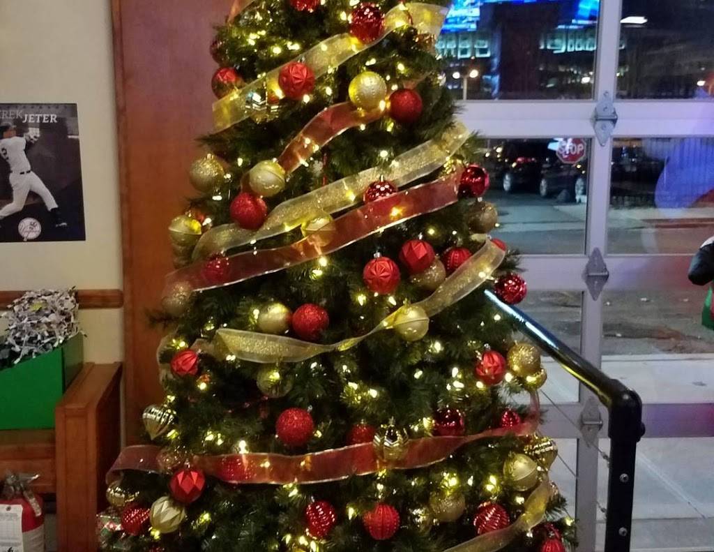 DaddyOs BBQ & Sports Bar | restaurant | 181 Bay St, Staten Island, NY 10301, USA | 7182854096 OR +1 718-285-4096