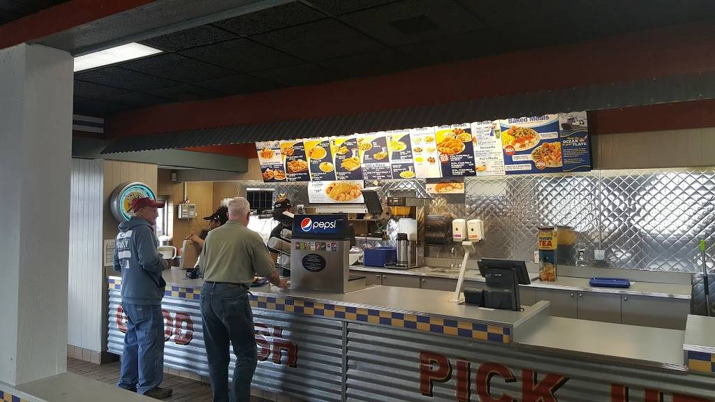 Long John Silvers | restaurant | 270 Fletcher Pkwy, El Cajon, CA 92020, USA | 6195799849 OR +1 619-579-9849