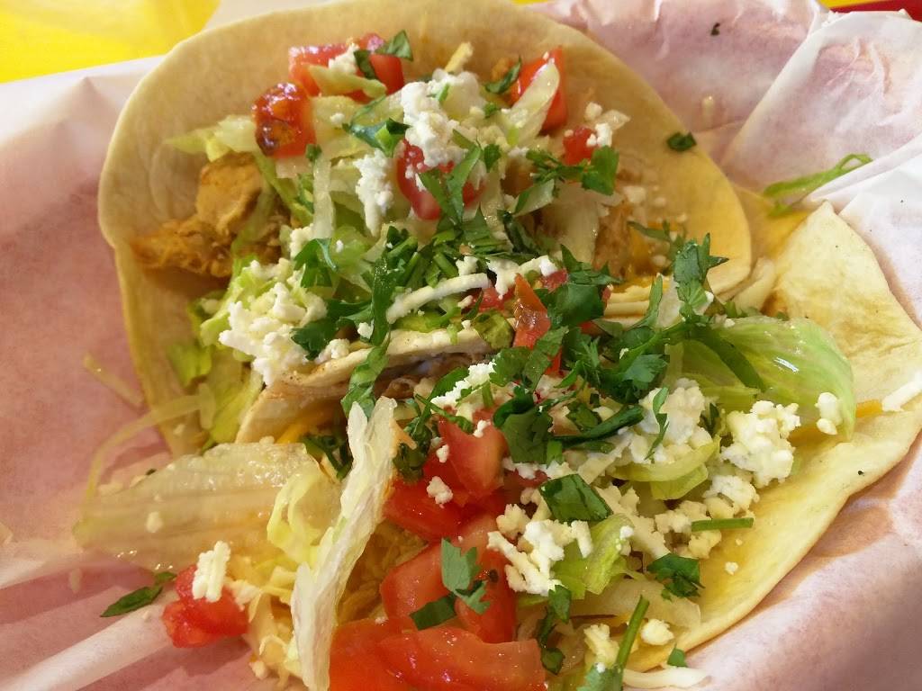 Fuzzys Taco Shop | restaurant | 795 Gateway Dr, Altamonte Springs, FL 32714, USA | 4077907750 OR +1 407-790-7750