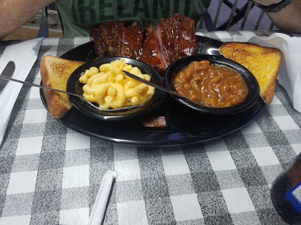 Hub City Smokehouse & Grill | restaurant | 168 S Main St, Crestview, FL 32536, USA | 8504237770 OR +1 850-423-7770