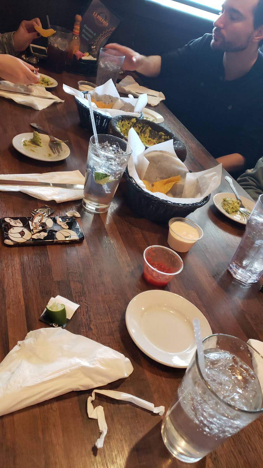 La Tolteca | restaurant | 984 Hospitality Way, Aberdeen, MD 21001, USA | 4102721672 OR +1 410-272-1672