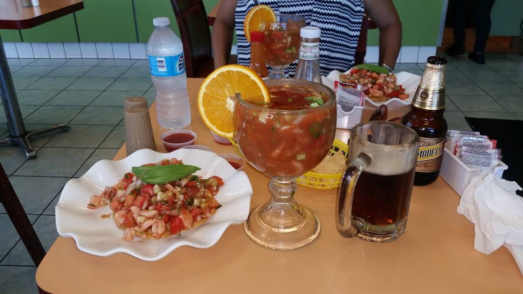 Cancun Fresh Mexican Grill | restaurant | 18010 Newhope St, Fountain Valley, CA 92708, USA | 7144270008 OR +1 714-427-0008