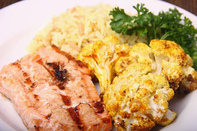 J D & Myers Best Friends | restaurant | 24 Lexington Ave, Gloucester, MA 01930, USA | 9785252225 OR +1 978-525-2225