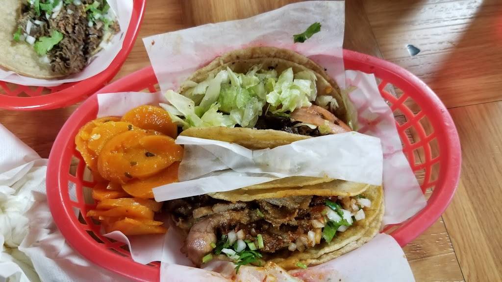 Taquerías Atotonilco | restaurant | 3916 W 26th St, Chicago, IL 60623, USA | 7737623380 OR +1 773-762-3380