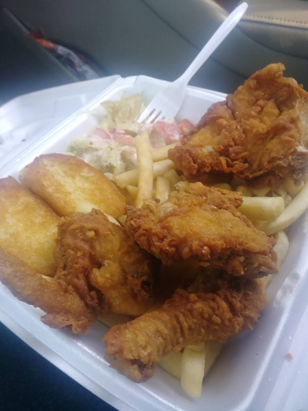 Bills Drive In | restaurant | 1664 E Florence Ave, Los Angeles, CA 90001, USA | 3235879732 OR +1 323-587-9732