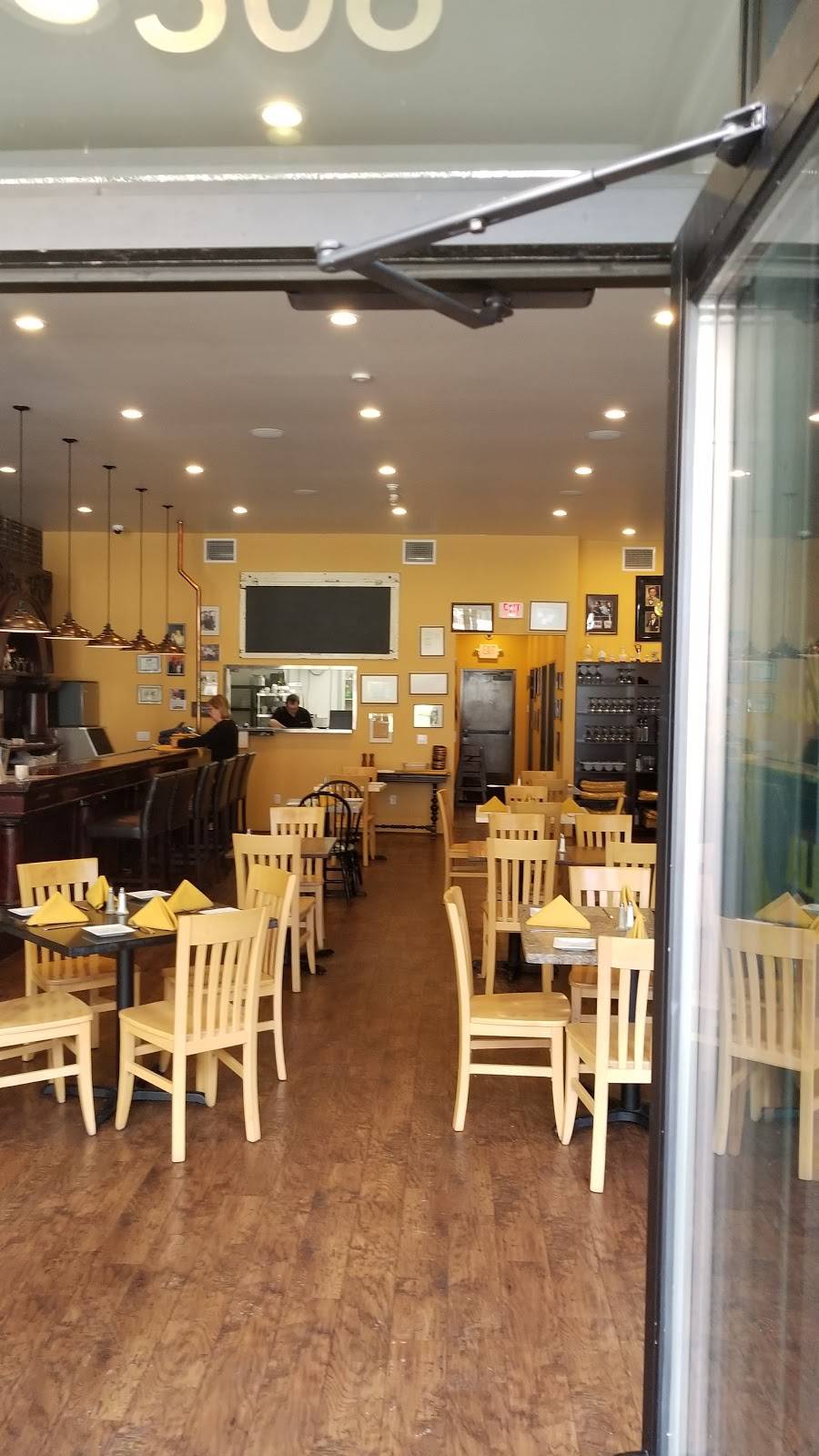 Mamma Italia Ristorante | restaurant | 306 Ferry St, Dayton, OR 97114, USA | 5038644100 OR +1 503-864-4100